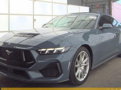 Used 2025 Ford Mustang GT Premium RWD image 1