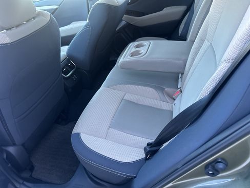 Certified 2025 Subaru Outback Premium AWD/4WD image 11