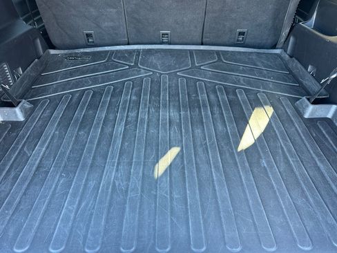 Used 2020 Ford Explorer Limited image 17