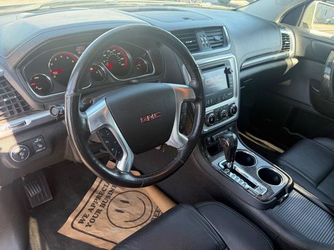 Used 2017 GMC Acadia Limited SLT AWD/4WD image 9