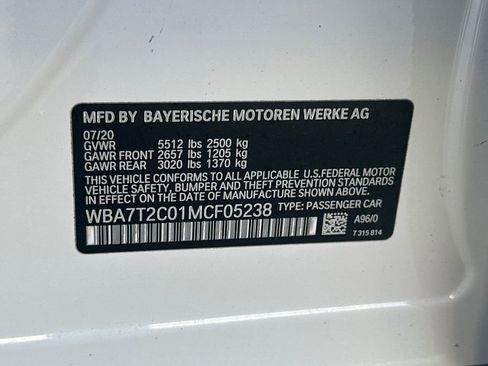 Used 2021 BMW 740i w/ M Sport Package image 35