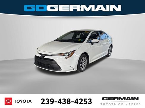 Used 2024 Toyota Corolla LE image 1