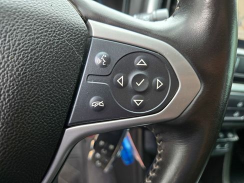 Used 2020 Chevrolet Colorado ZR2 w/ ZR2 Midnight Special Edition AWD/4WD image 13