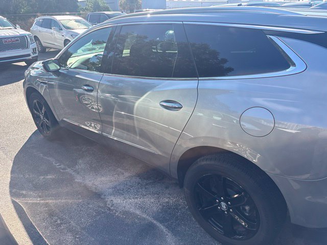 Used 2024 Buick Enclave Essence w/ Sport Touring Edition FWD image 7