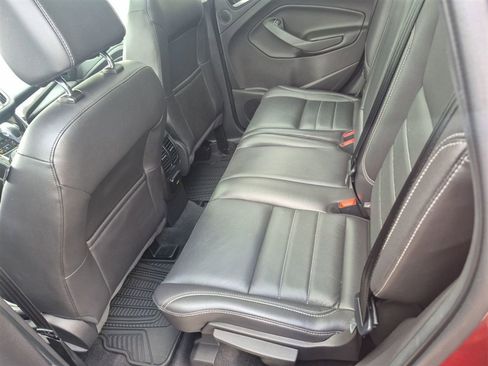 Used 2016 Ford Escape Titanium w/ Equipment Group 301A AWD/4WD image 9