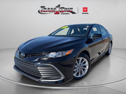 Certified 2024 Toyota Camry LE image 5