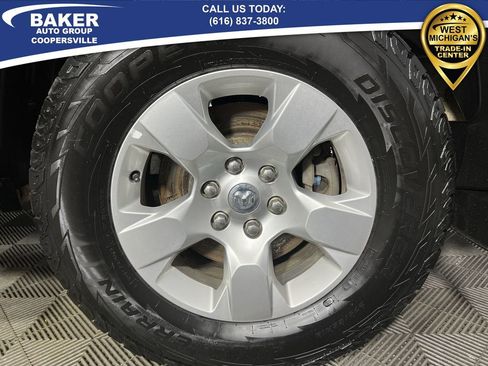 Used 2019 RAM 1500 Big Horn image 32