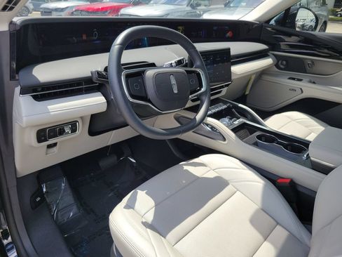 Certified 2026 Lincoln Nautilus Premier w/ Equipment Group 102A AWD/4WD image 18