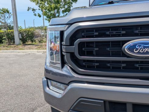 Used 2022 Ford F150 XLT w/ Equipment Group 302A High AWD/4WD image 9