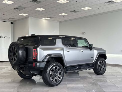 Used 2026 GMC Hummer EV 3X w/ Carbon Fiber Edition Package AWD/4WD image 24