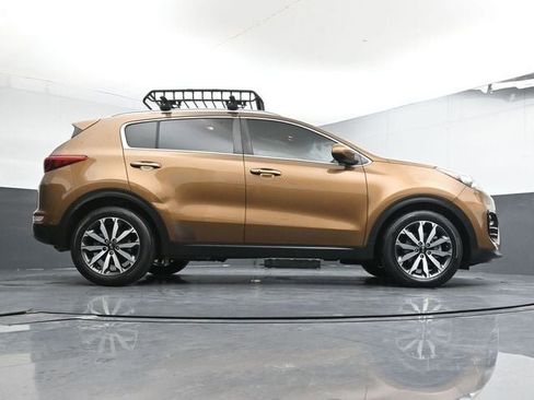 Used 2017 Kia Sportage EX image 34
