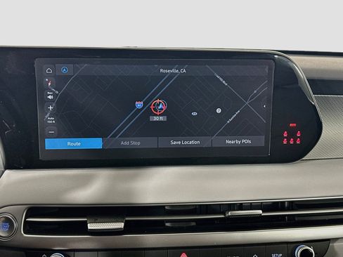 Used 2025 Hyundai Palisade SEL FWD image 22