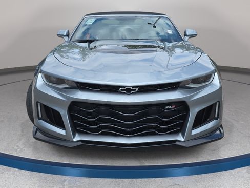 Used 2023 Chevrolet Camaro ZL1 RWD image 2