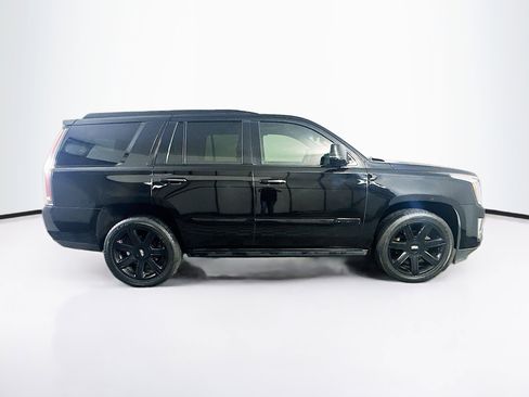 Used 2016 Cadillac Escalade Premium RWD image 10