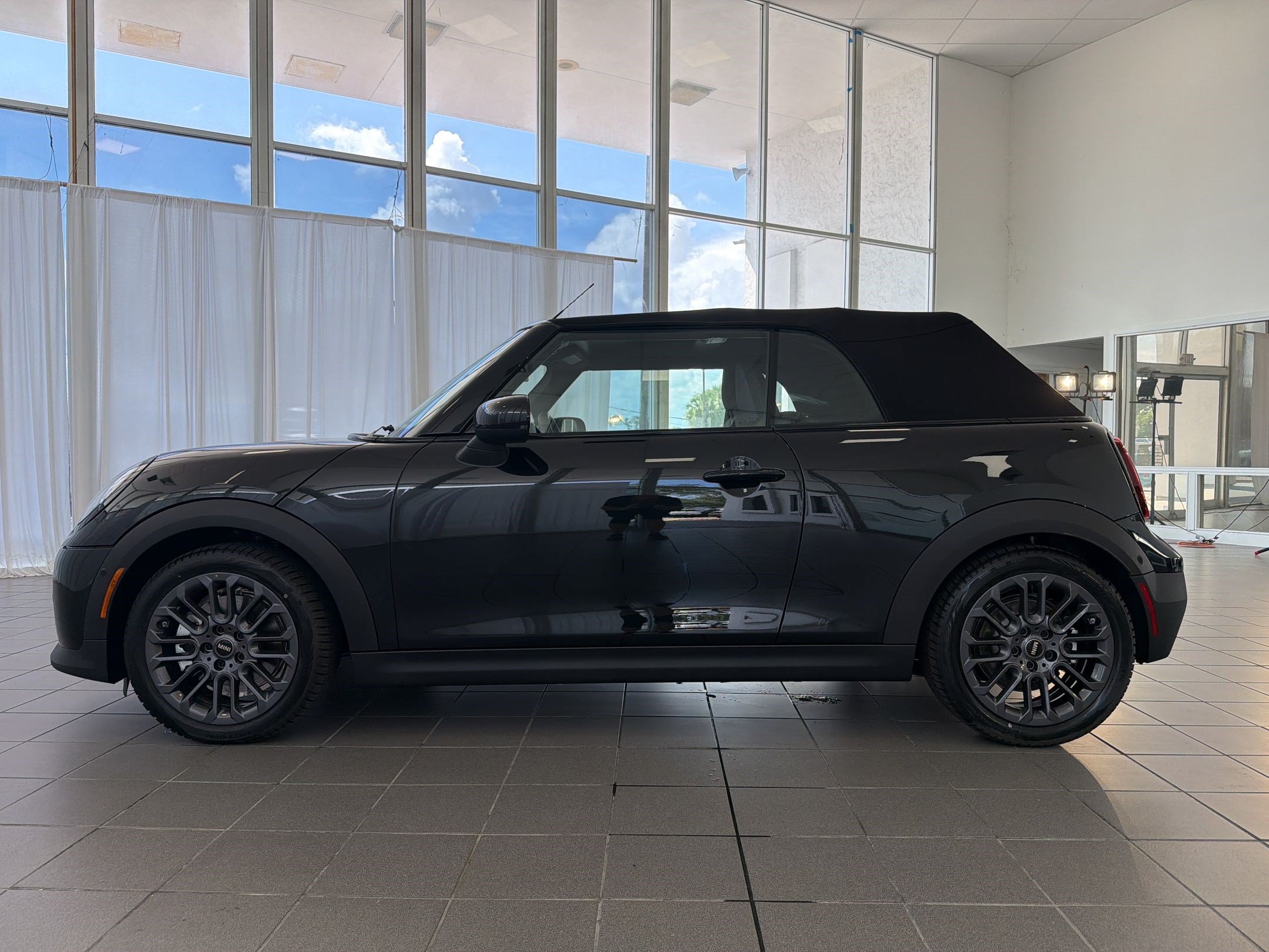 New 2026 MINI Cooper S FWD image 2