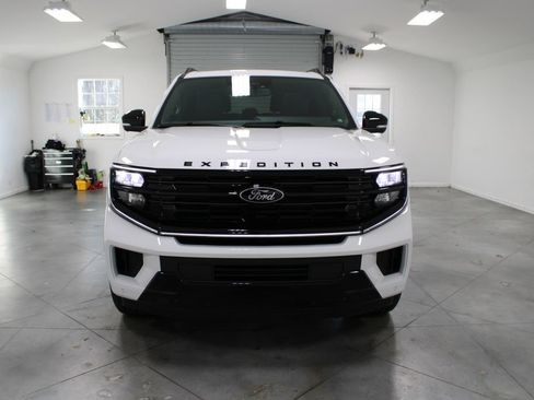 New 2026 Ford Expedition Platinum w/ Stealth Performance Package image 2