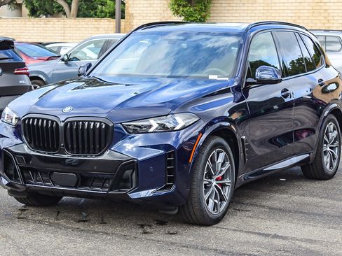 New 2026 BMW X5 xDrive50e w/ M Sport Package image 3