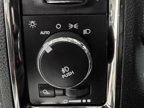 Used 2017 RAM 1500 Sport image 40