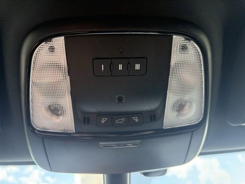 Used 2024 Dodge Durango R/T image 30