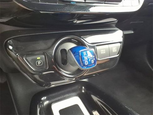 Used 2016 Toyota Prius Three image 23