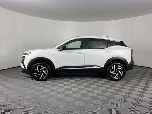 New 2026 Nissan Kicks SV image 6