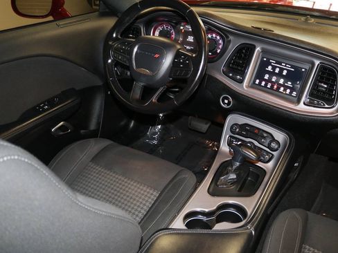Used 2023 Dodge Challenger SXT RWD image 15