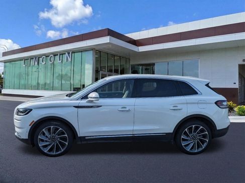 Certified 2023 Lincoln Nautilus Reserve w/ Equipment Group 202A image 8