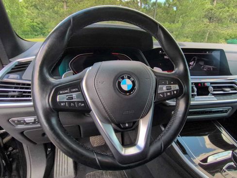 Used 2019 BMW X5 xDrive50i w/ Premium Package 2 AWD/4WD image 24