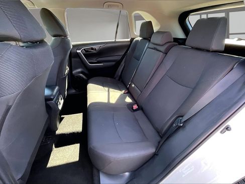 Used 2024 Toyota RAV4 LE AWD/4WD image 22