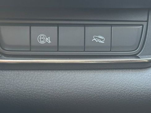 Used 2025 MAZDA CX-30 AWD 2.5 S w/ Premium Package image 19