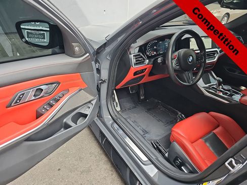 Used 2022 BMW M3 Competition w/ M Carbon Exterior Package AWD/4WD image 10