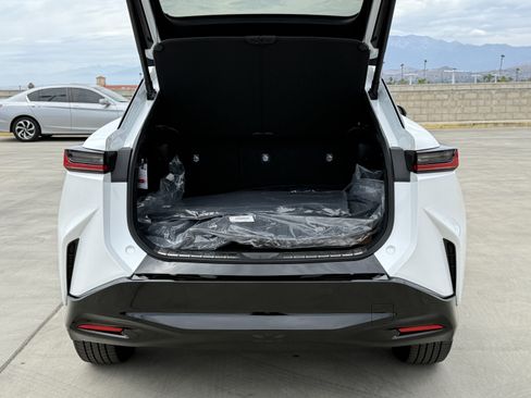New 2026 Lexus RZ 350e 2WD image 14