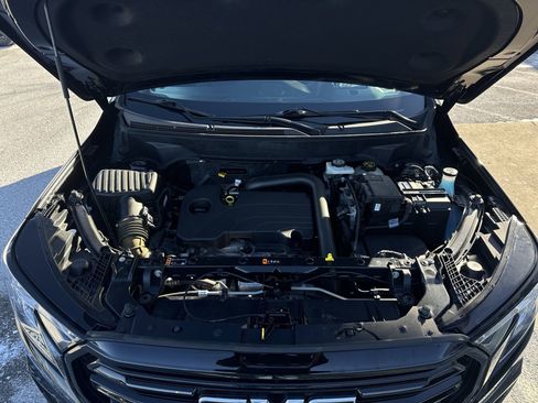 Used 2023 GMC Terrain SLT w/ Infotainment Package II image 31