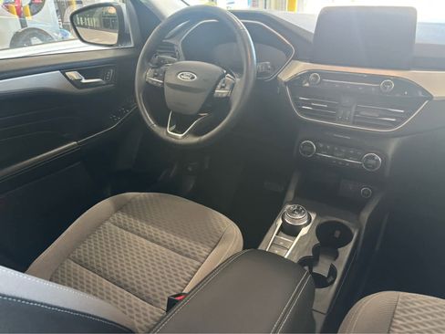 Used 2021 Ford Escape SE w/ Convenience Package AWD/4WD image 8