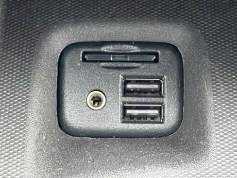 Used 2020 Buick Enclave Premium w/ Surround and Sites Package image 30