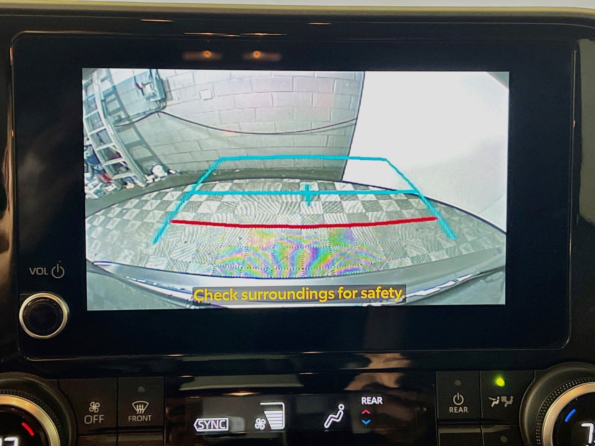 Used 2023 Toyota Highlander XLE FWD image 28