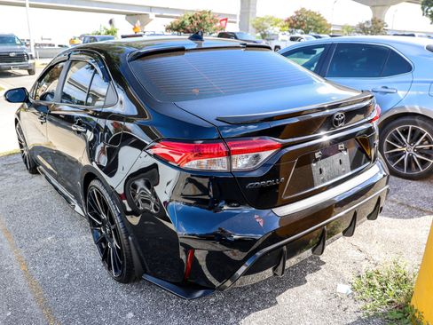 Used 2025 Toyota Corolla SE FWD image 10