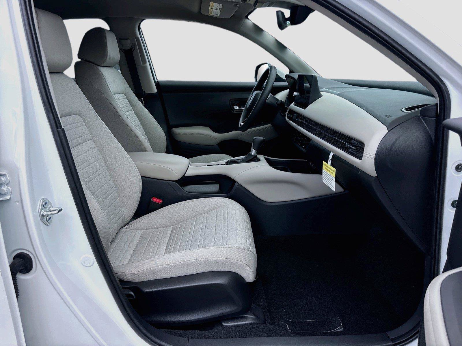 Certified 2026 Honda HR-V LX image 29