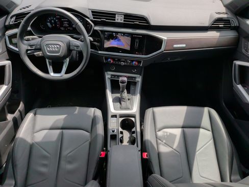 Used 2023 Audi Q3 2.0T Premium w/ Convenience Package image 29