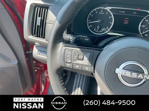 Used 2023 Nissan Pathfinder SL w/ Black Appearance Package AWD/4WD image 22
