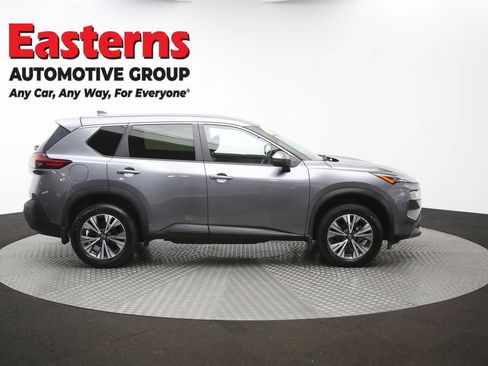 Used 2023 Nissan Rogue SV AWD/4WD image 47