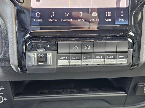 New 2025 RAM 5500 Tradesman image 23