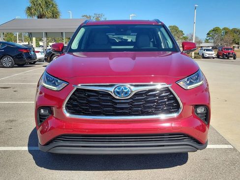 Used 2023 Toyota Highlander Limited image 9