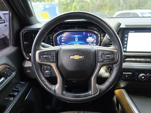 Used 2024 Chevrolet Silverado 3500 High Country w/ High Country Premium Package AWD/4WD image 14