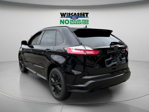Certified 2022 Ford Edge SE w/ Black Appearance Package AWD/4WD image 21