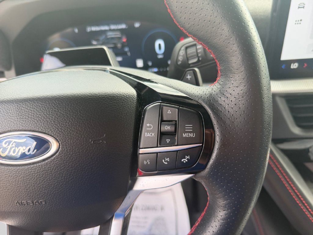 Used 2025 Ford Explorer ST AWD/4WD image 15