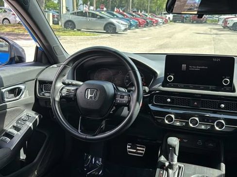 Used 2024 Honda Civic Sport image 14