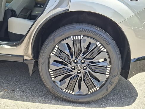 New 2026 Nissan Murano Platinum w/ Cargo Package AWD/4WD image 16