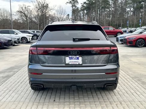 Used 2026 Audi Q8 Premium Plus image 6