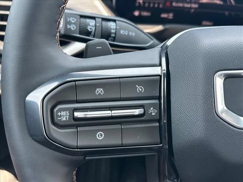 New 2026 GMC Acadia AT4 w/ Luxury Package AWD/4WD image 31